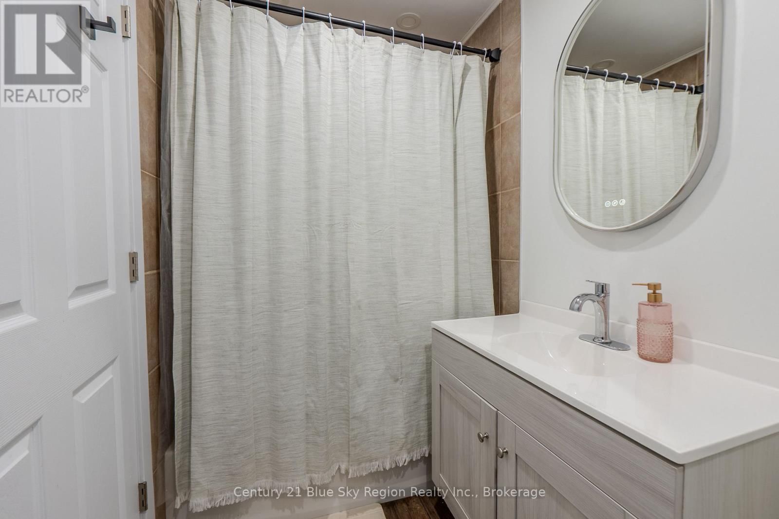 278 TOWER DRIVE Image 19