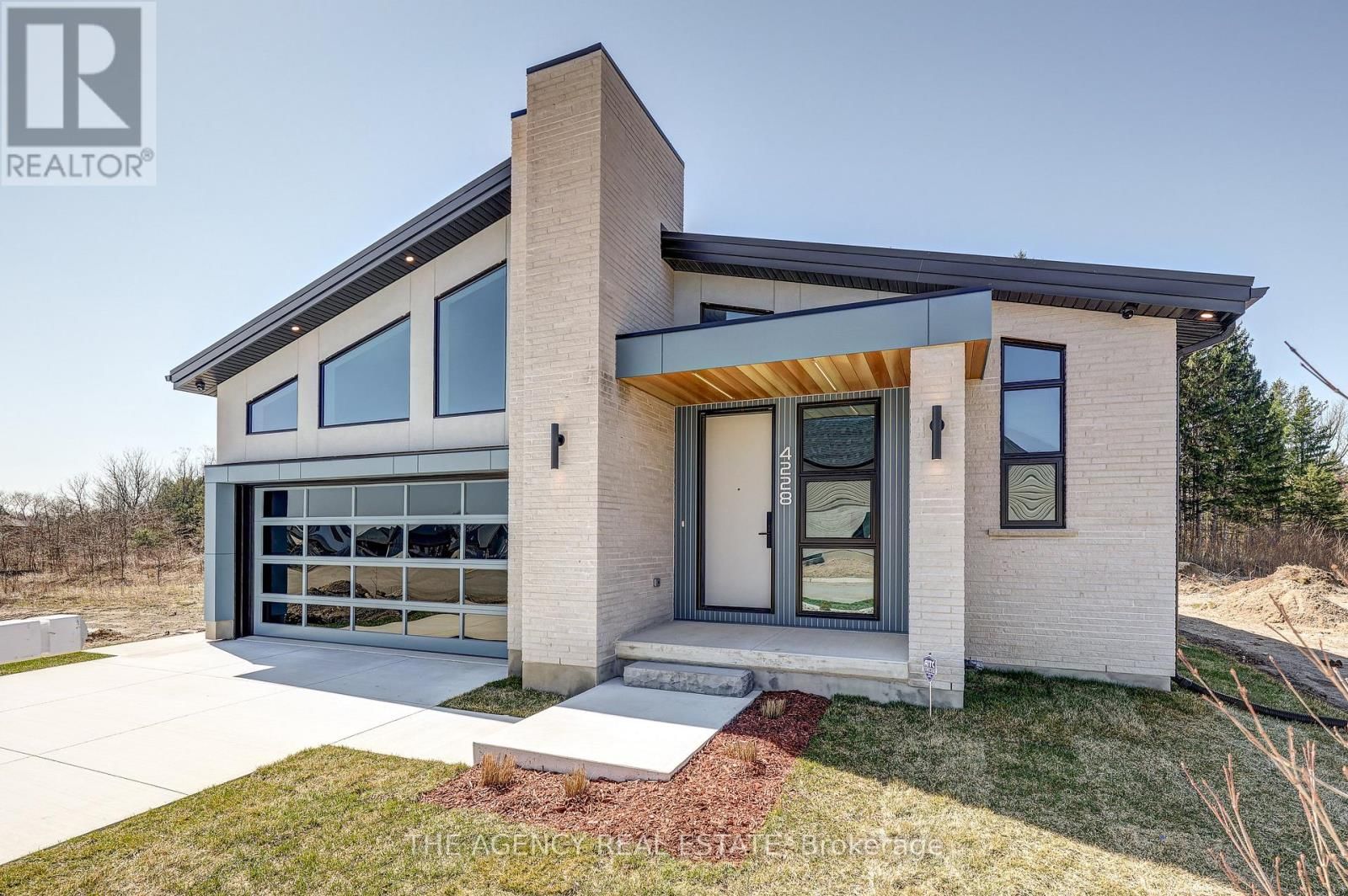 4228 FALLINGBROOK ROAD Image 2