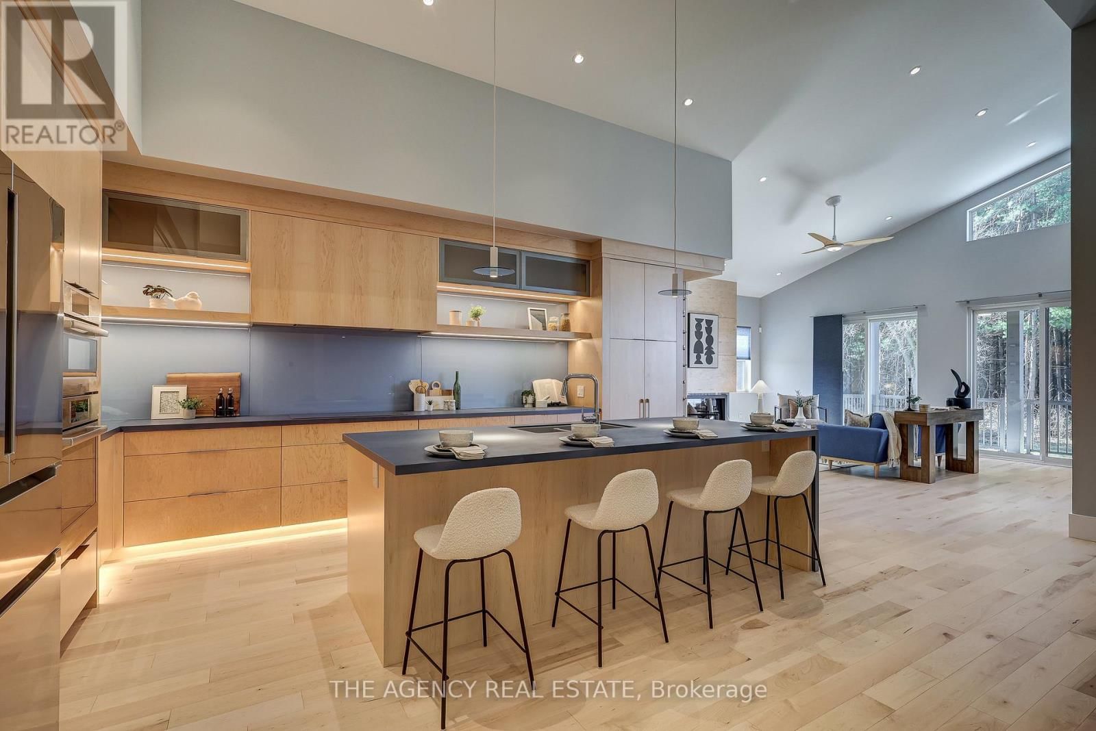 4228 FALLINGBROOK ROAD Image 22