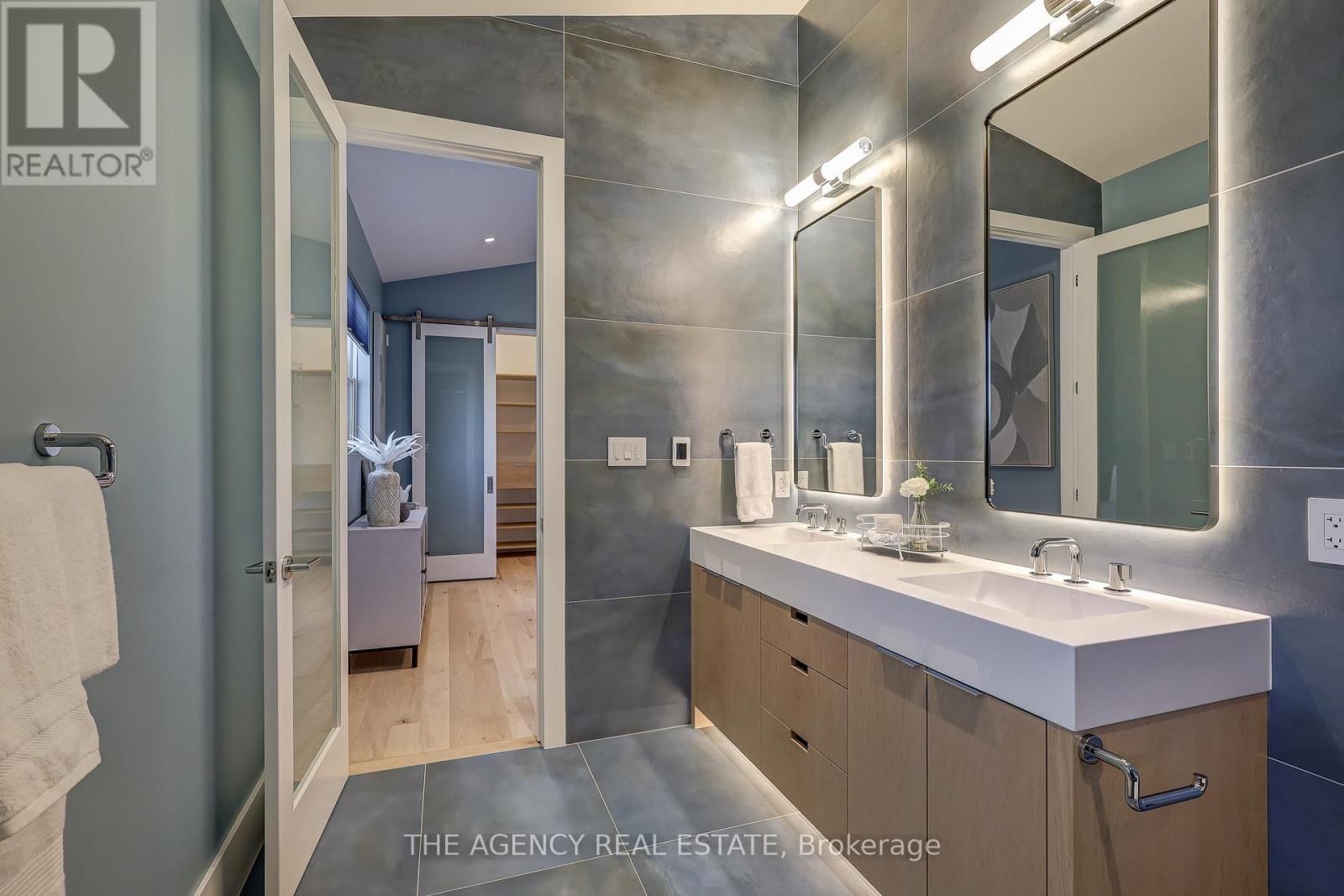 4228 FALLINGBROOK ROAD Image 25