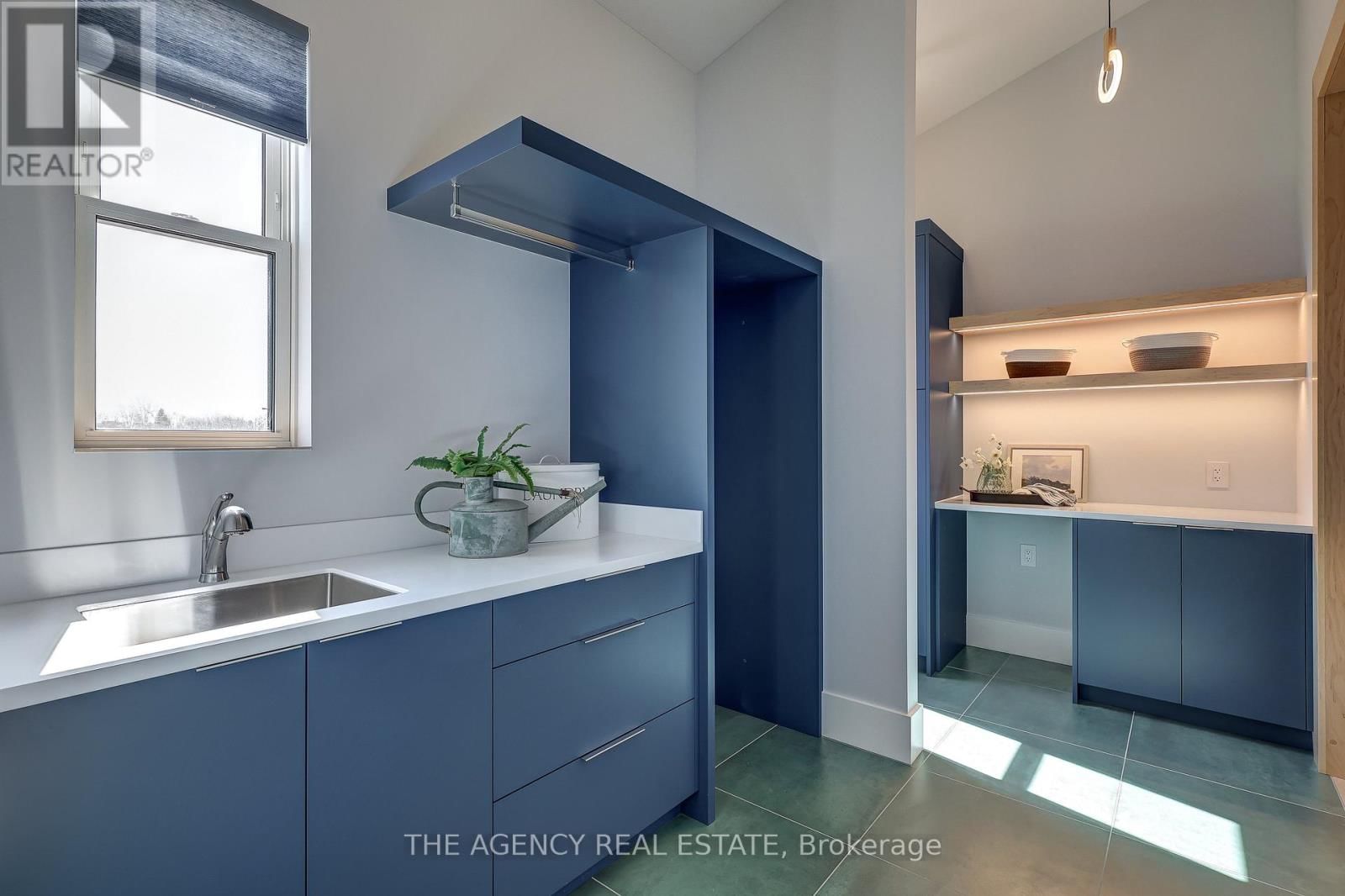 4228 FALLINGBROOK ROAD Image 26