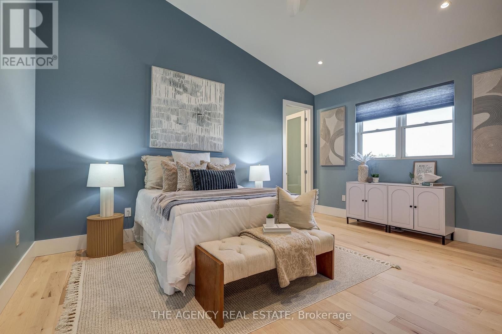 4228 FALLINGBROOK ROAD Image 30