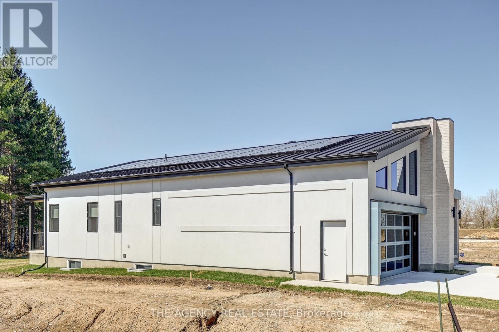 4228 FALLINGBROOK ROAD Image 44