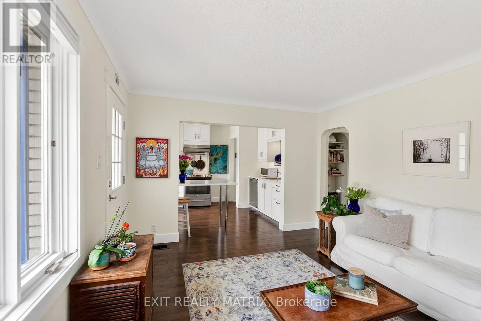 300 ST. JACQUES STREET Image 4