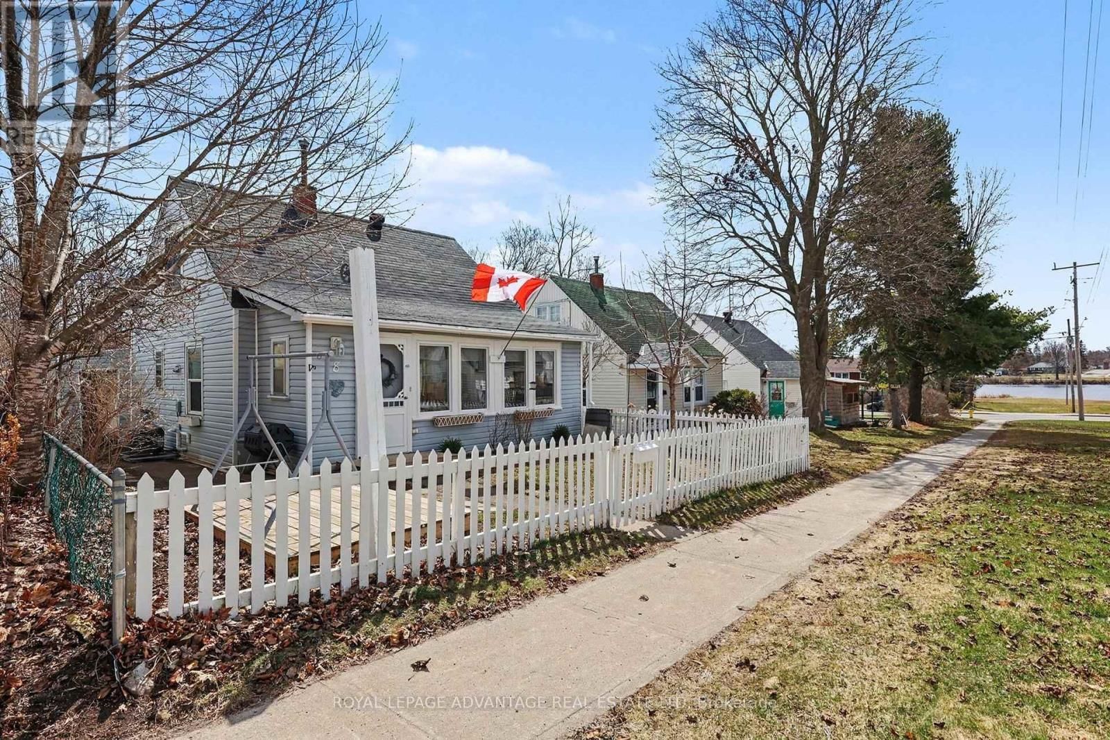 8 ROOSEVELT DRIVE Image 2