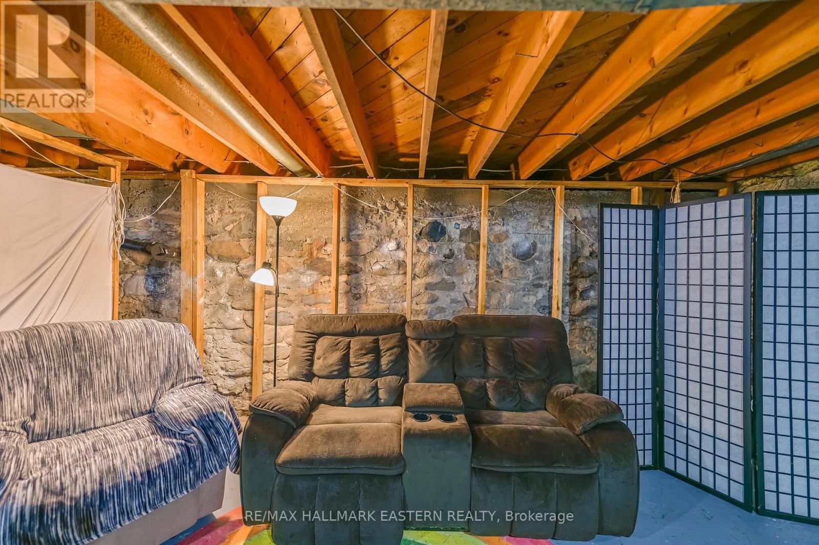 1095 SLAB STREET Image 23