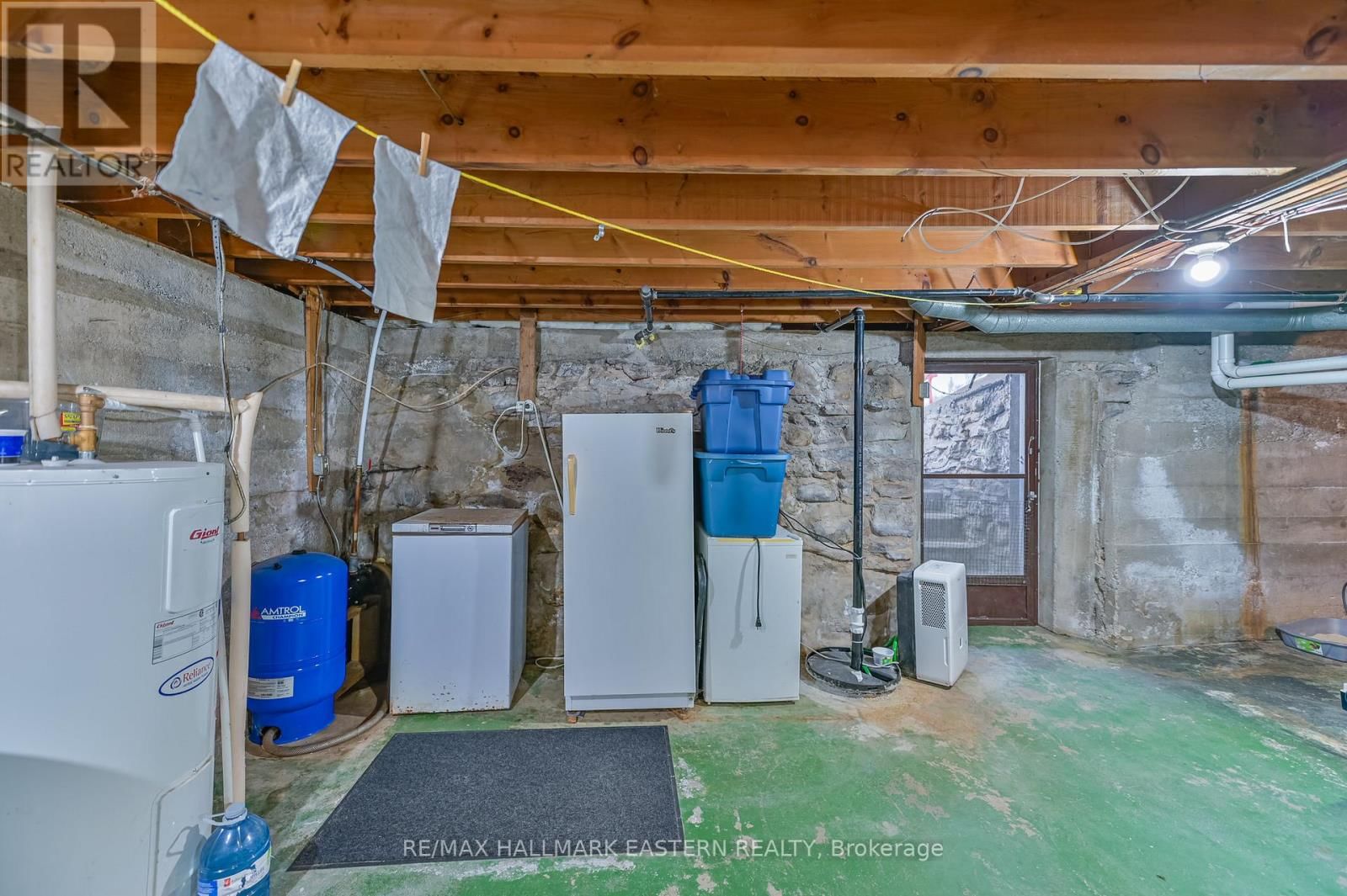 1095 SLAB STREET Image 27