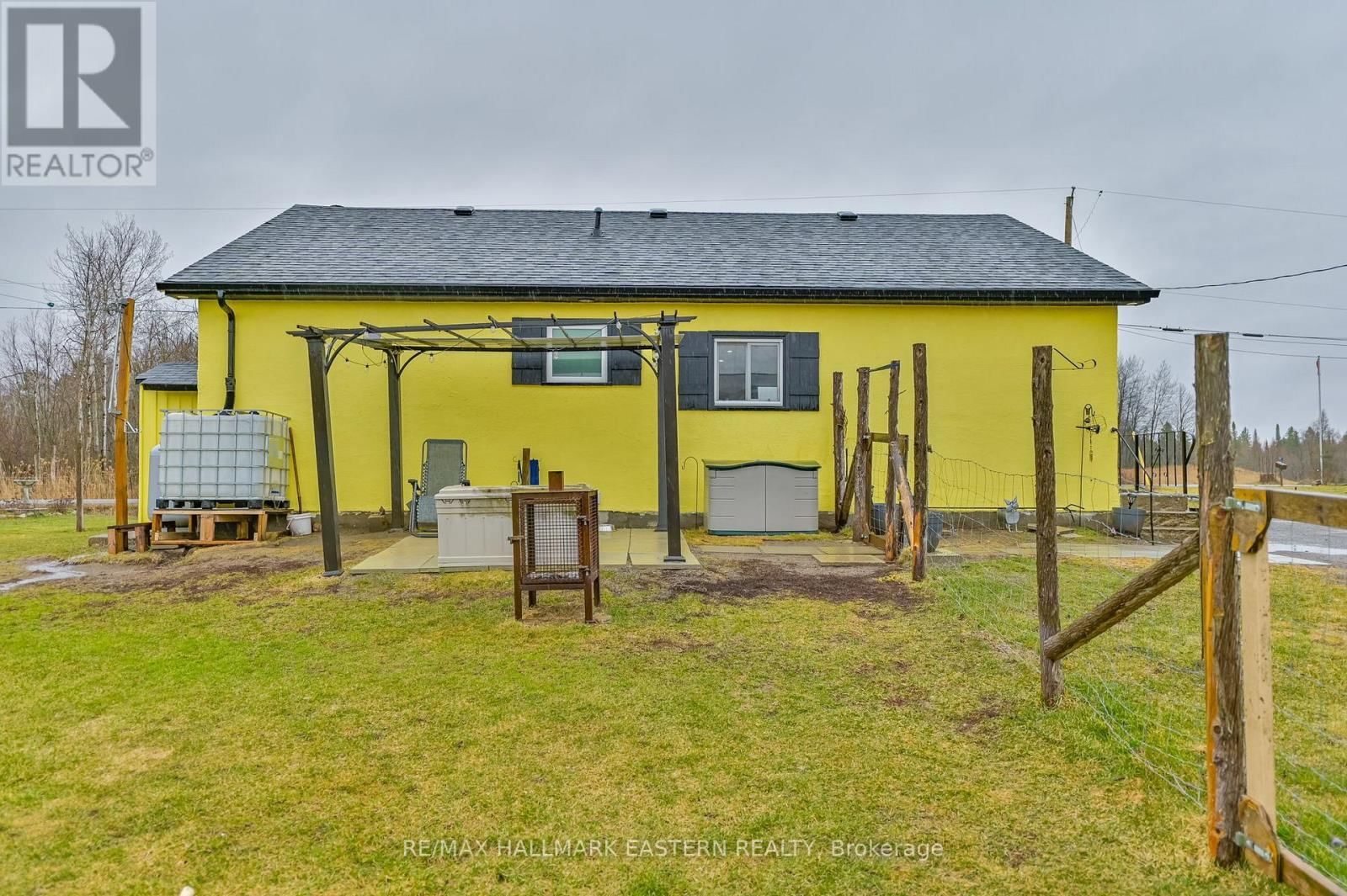 1095 SLAB STREET Image 35