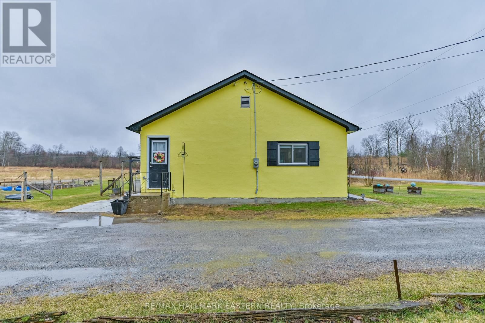 1095 SLAB STREET Image 38