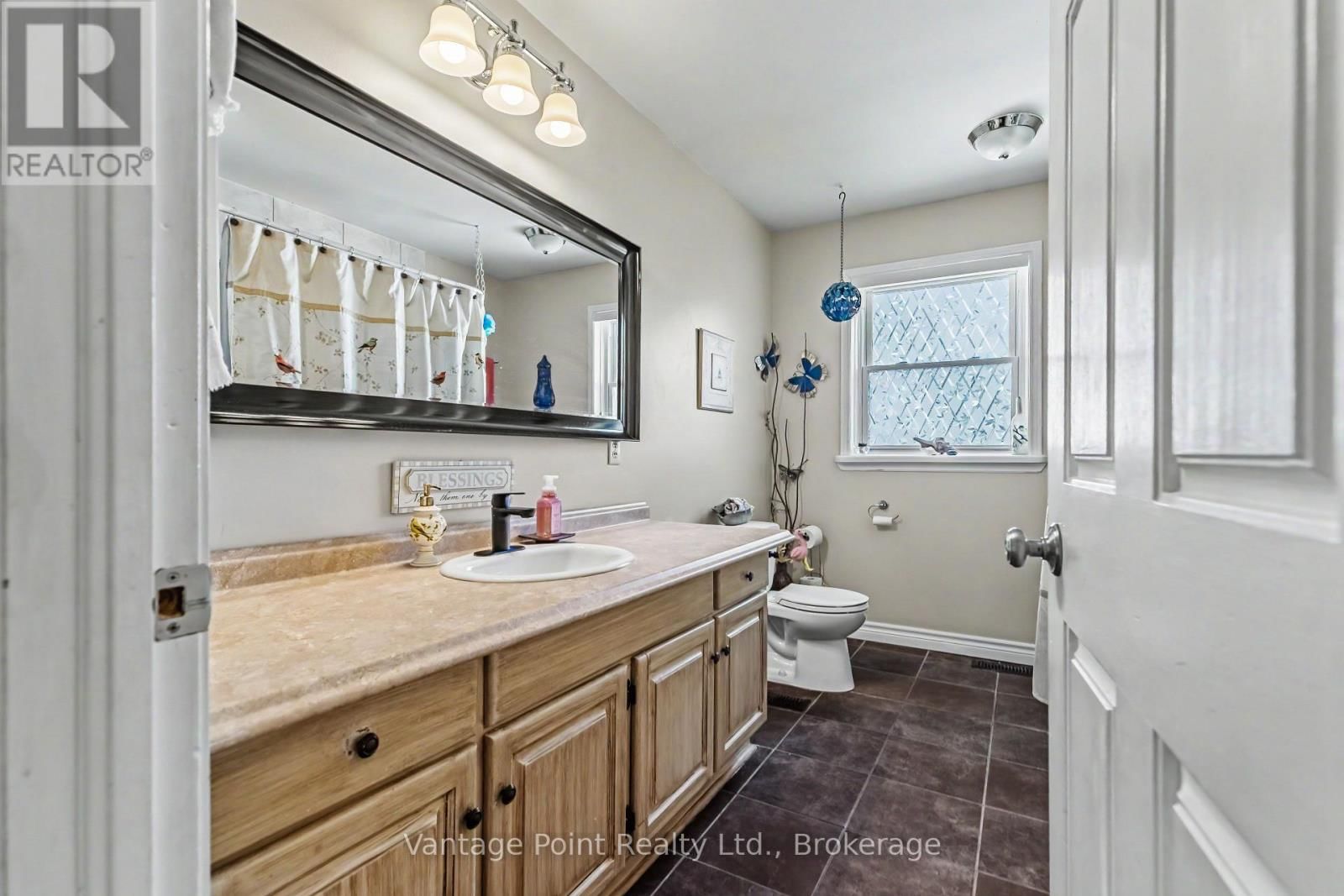 113 GLENWOOD PLACE Image 25