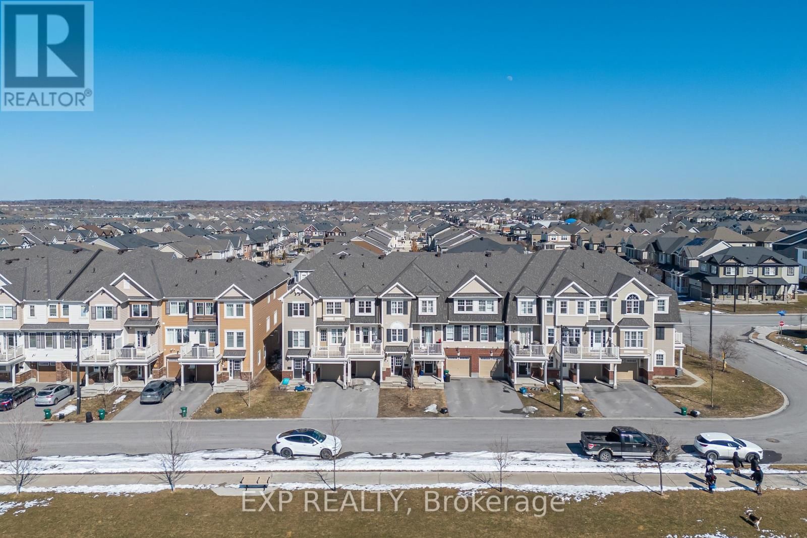 523 ENSATINA CRESCENT Image 31