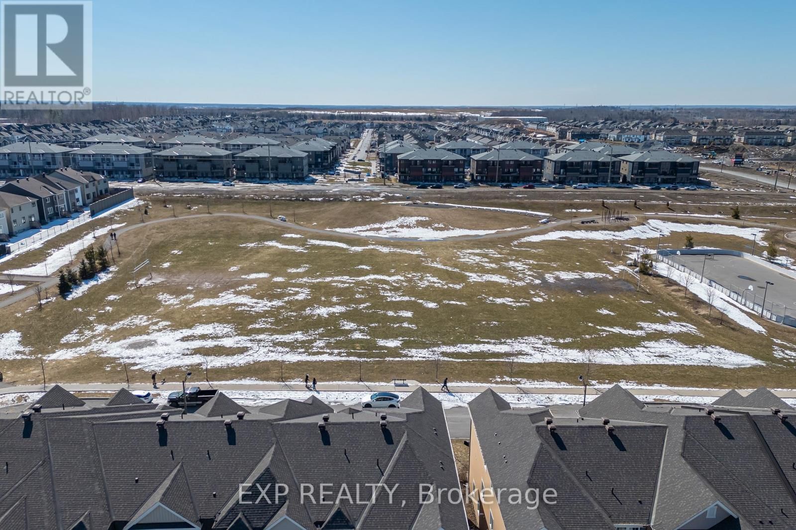 523 ENSATINA CRESCENT Image 34