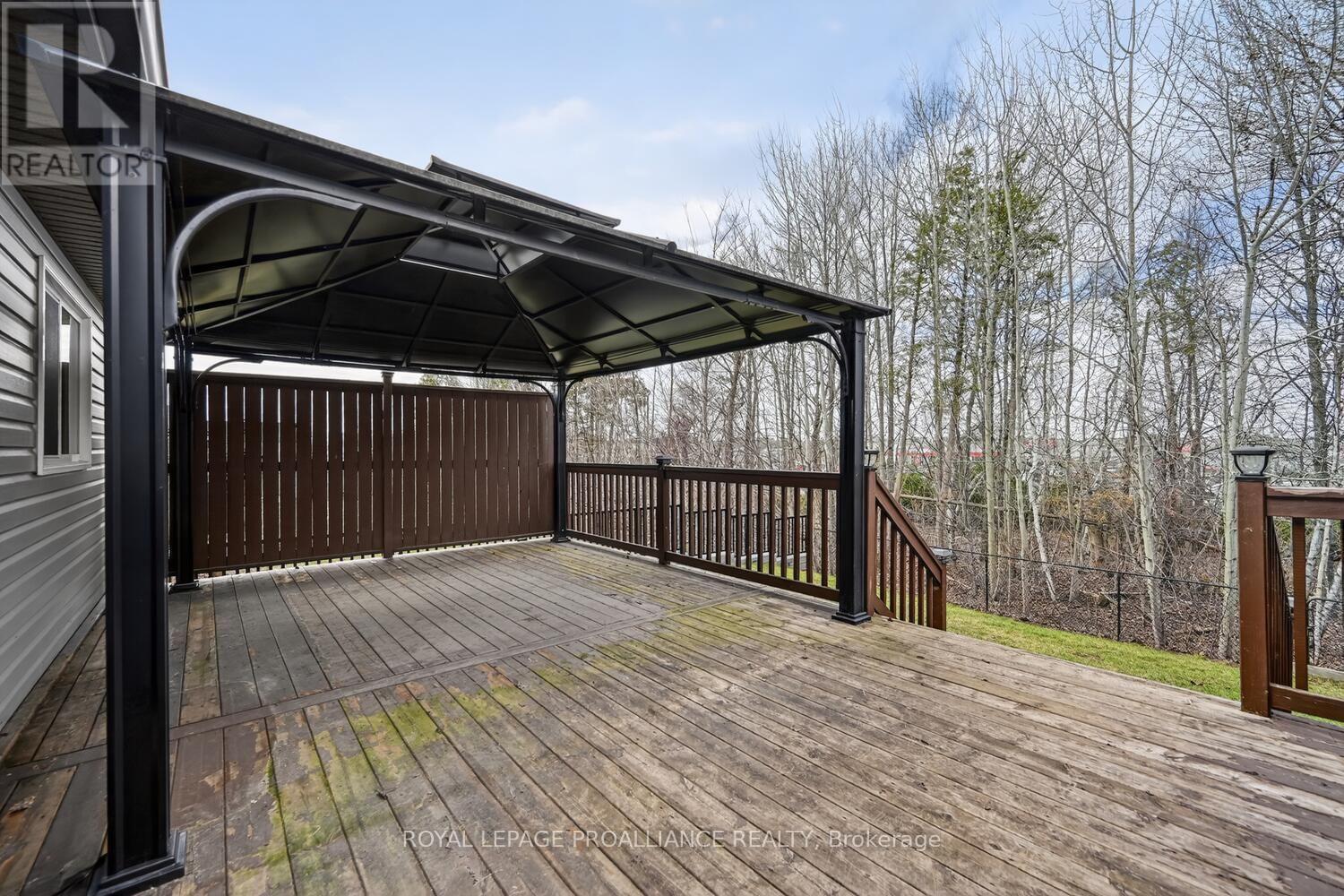 324 FISCHL DRIVE Image 29