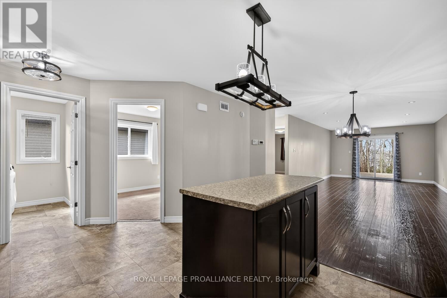 324 FISCHL DRIVE Image 7