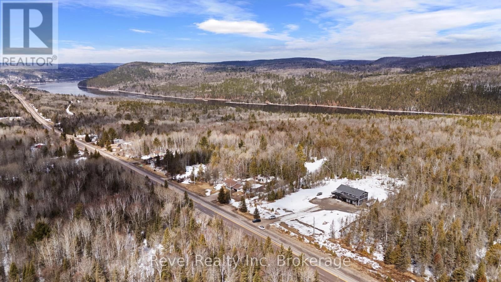 4205 HIGHWAY 17 EAST Image 38