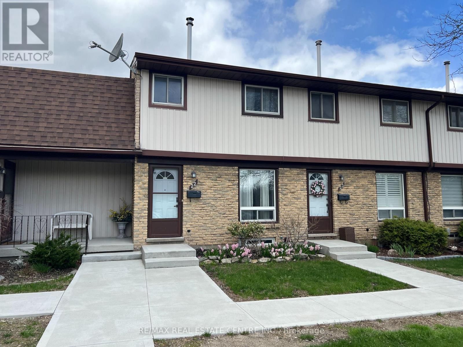 22 - 210 GLAMIS ROAD Image 1