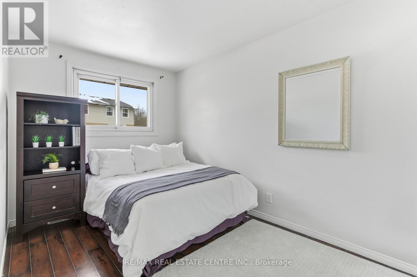 22 - 210 GLAMIS ROAD Image 17