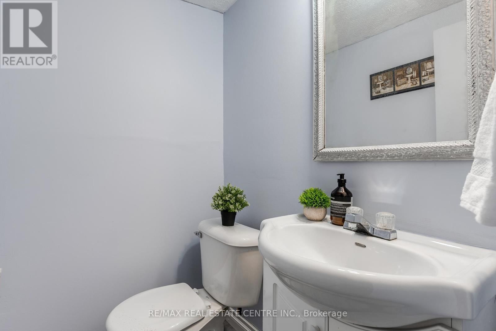 22 - 210 GLAMIS ROAD Image 21