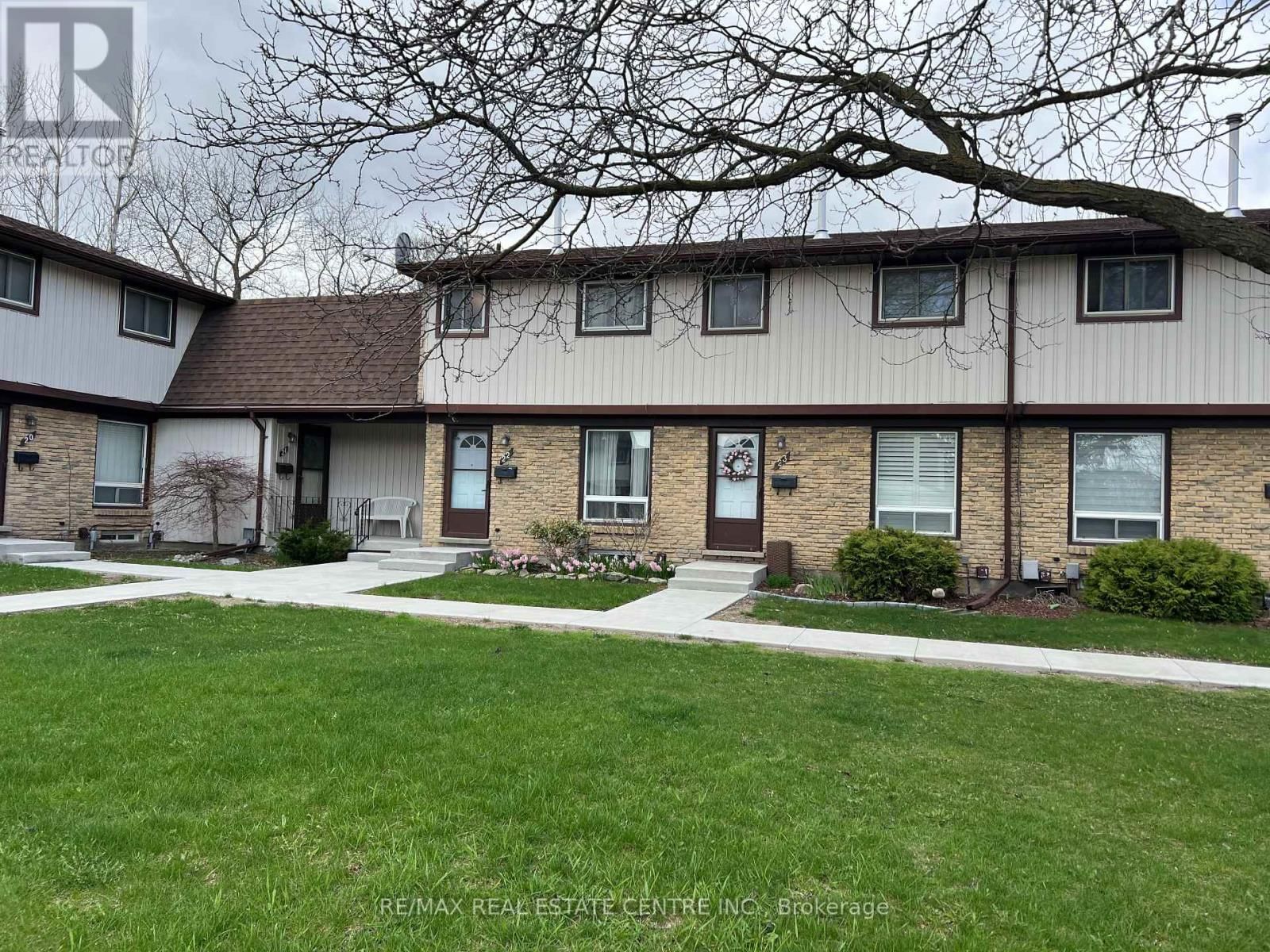 22 - 210 GLAMIS ROAD Image 23