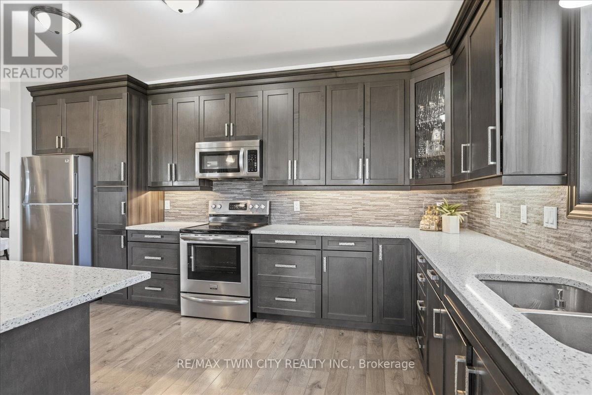 3971 WILSON STREET Image 14