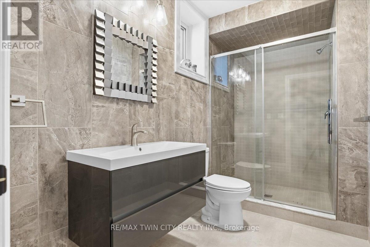 3971 WILSON STREET Image 30