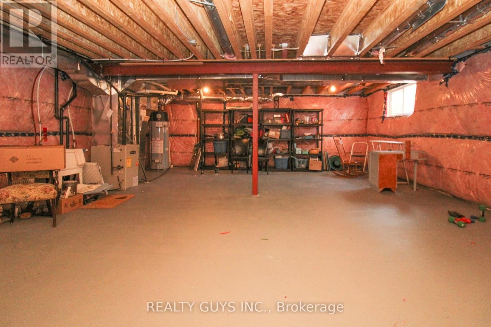 570 GRANGE WAY Image 48