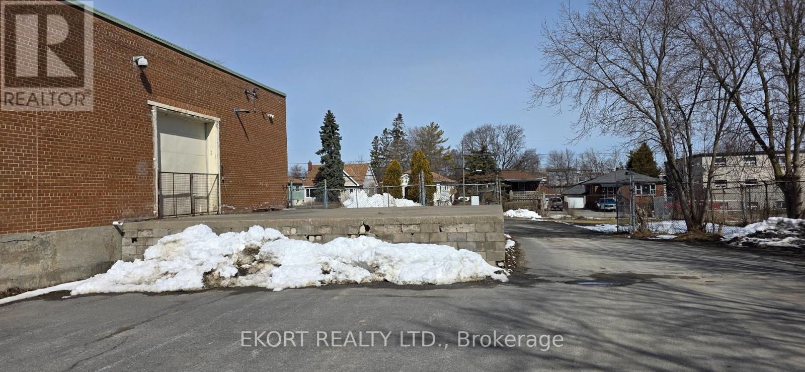 102 FRASER STREET Image 13