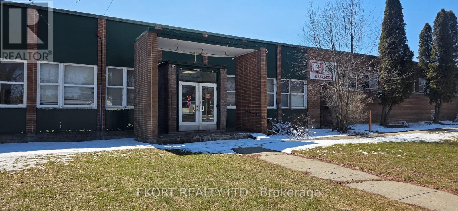 102 FRASER STREET Image 15