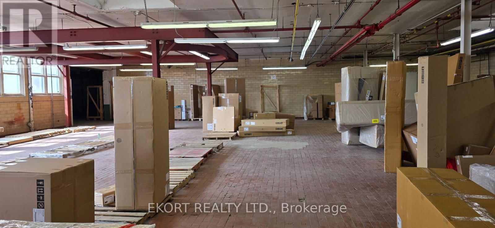 102 FRASER STREET Image 8