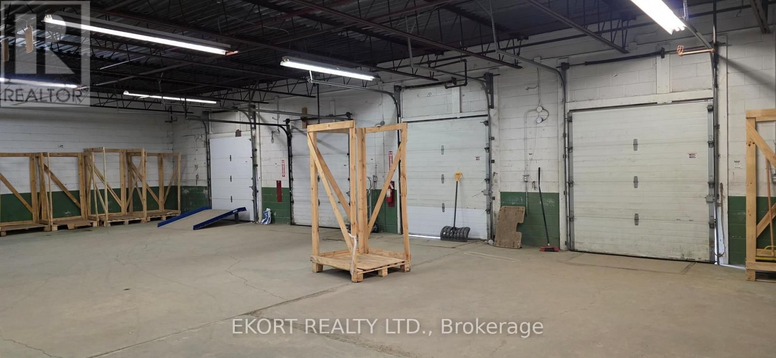 102 FRASER STREET Image 9