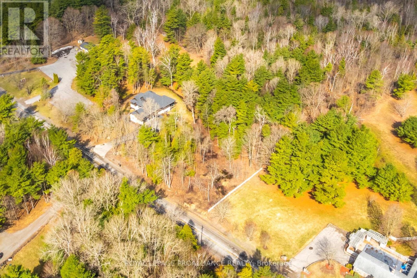 00 WHITES ROAD Image 7