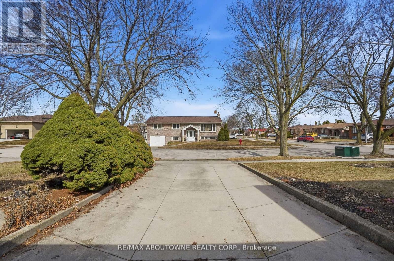 264 CELTIC DRIVE Image 7