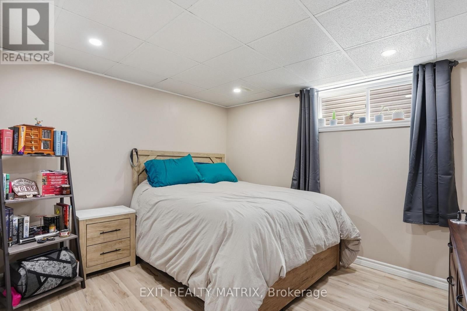 730 DES CHENES STREET Image 22