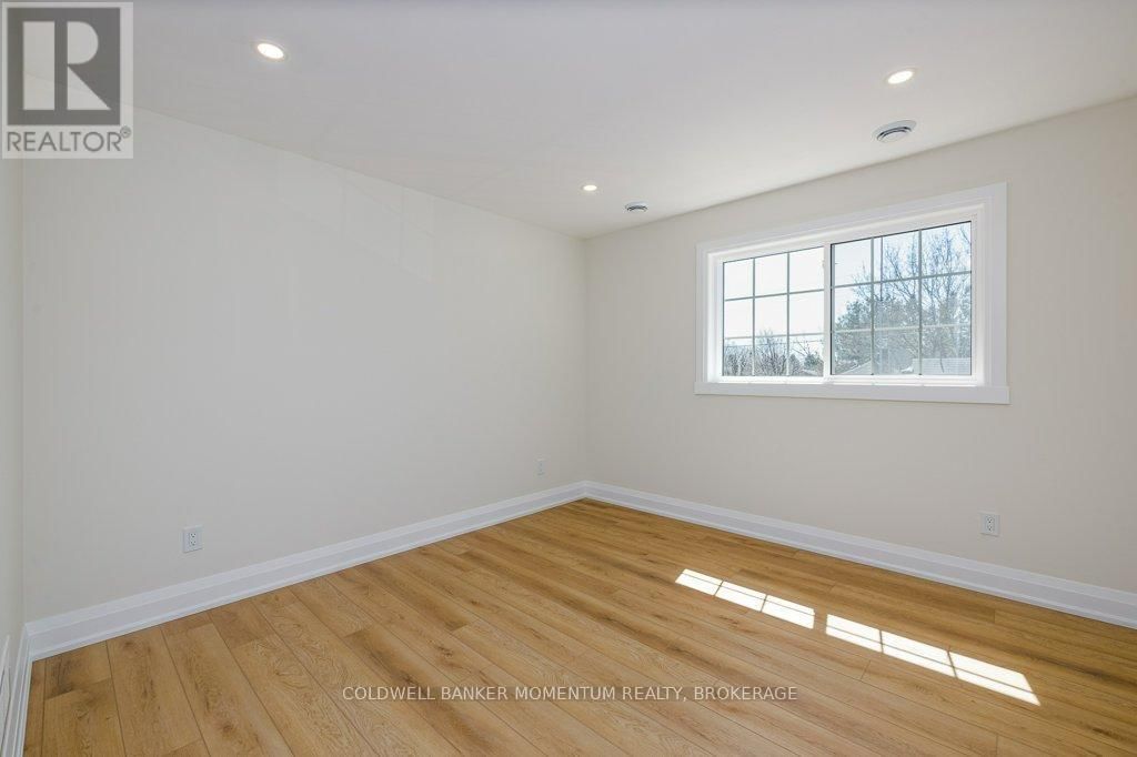 1105 HAIST STREET Image 20