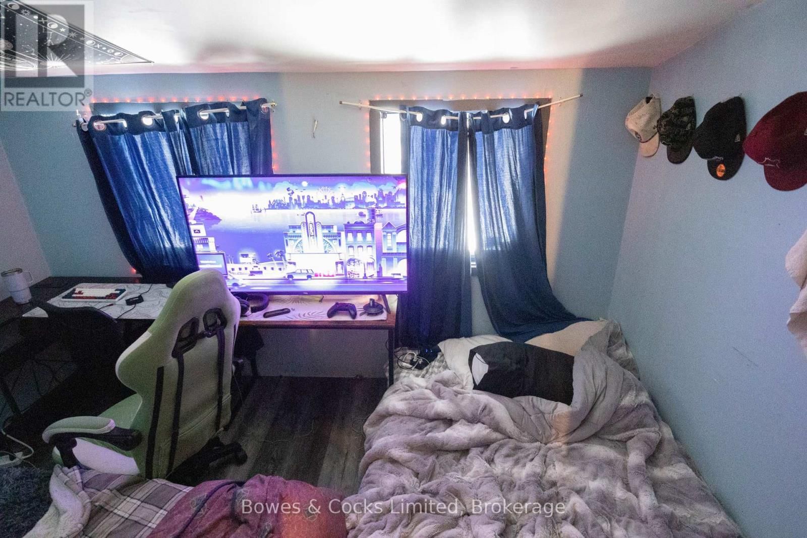 1046 DETLOR ROAD Image 30