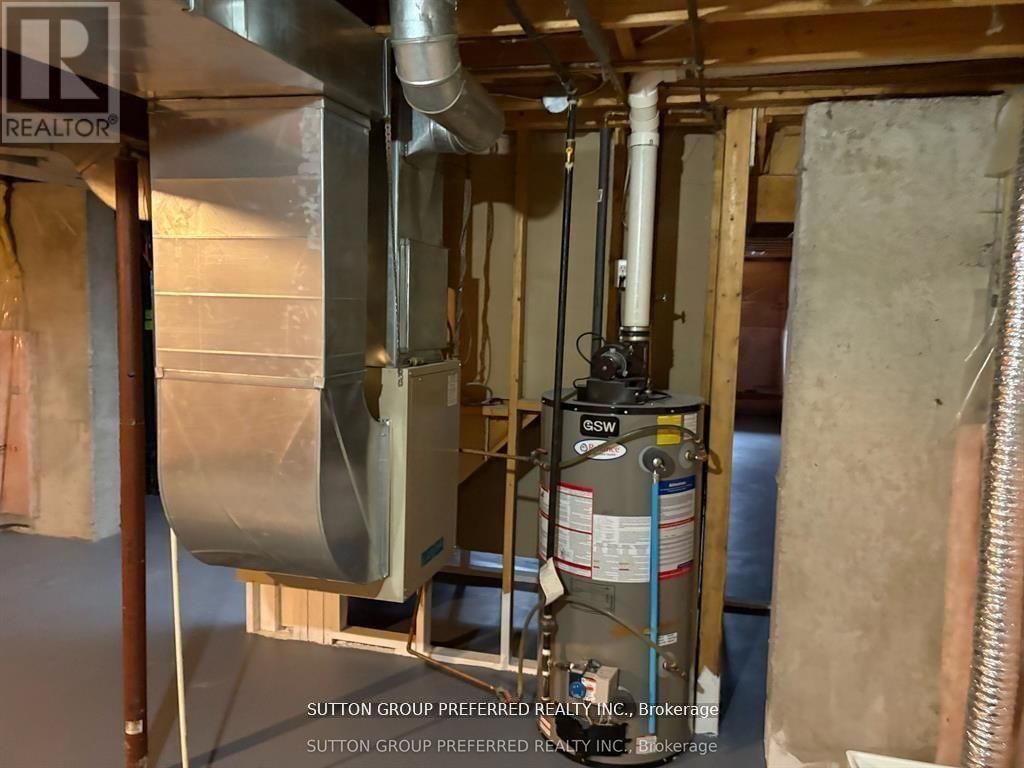 331 SIMPSON CRESCENT Image 7