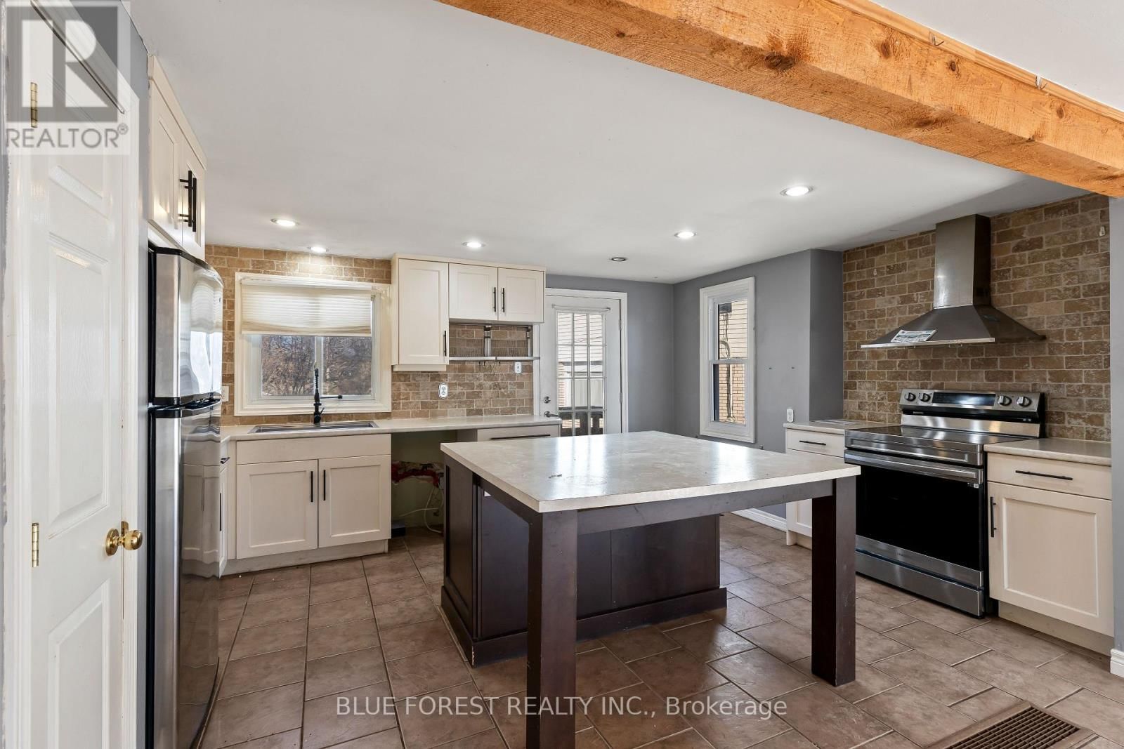 1289 SORREL ROAD Image 11