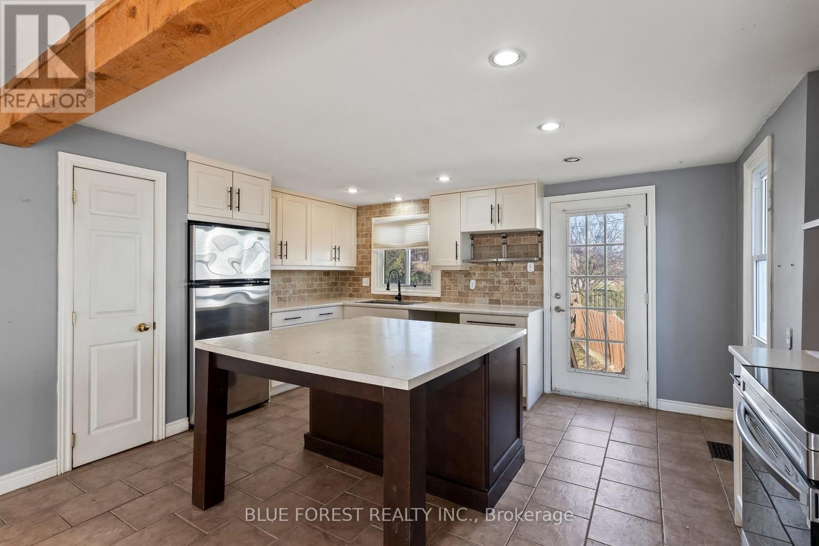 1289 SORREL ROAD Image 12