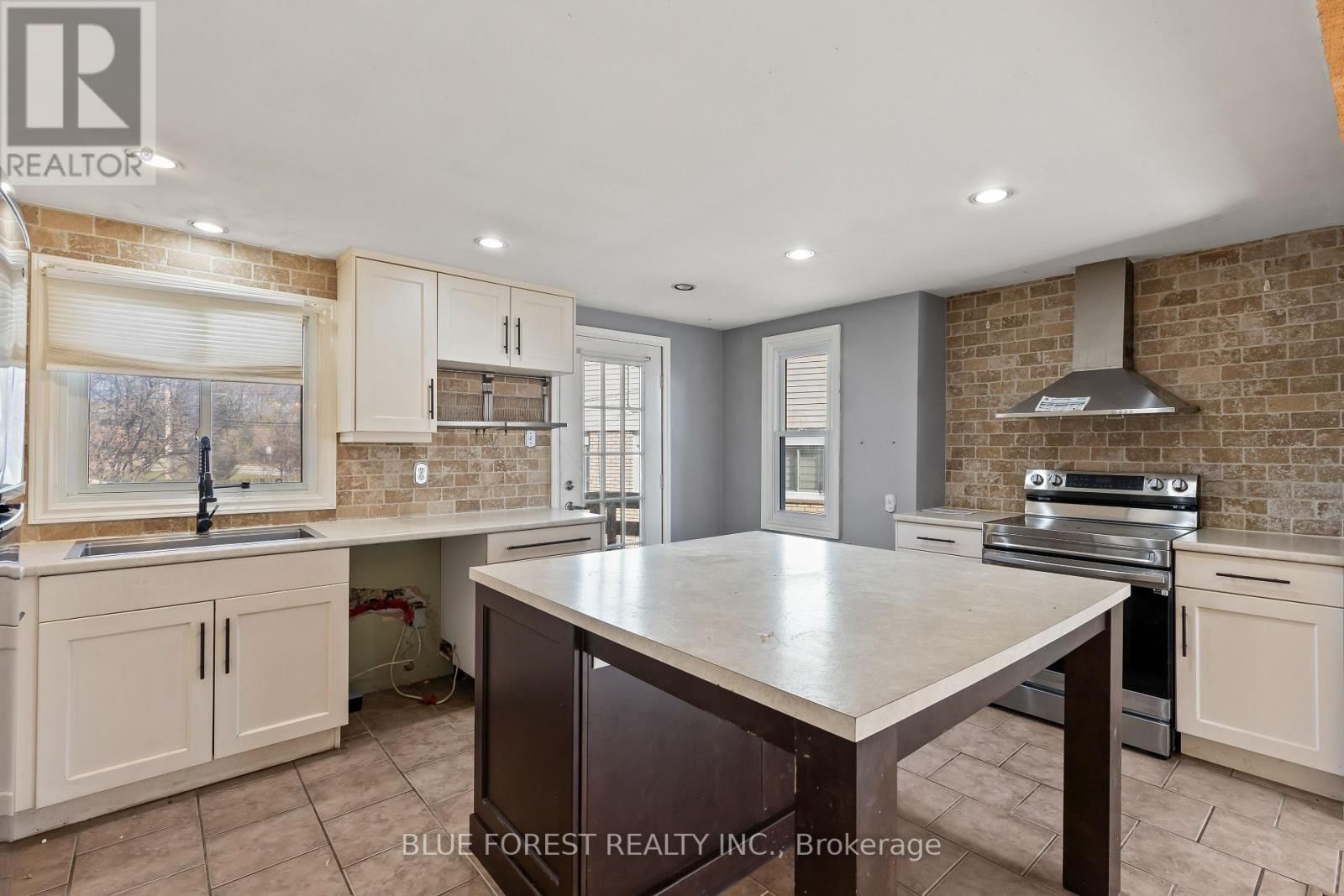 1289 SORREL ROAD Image 13