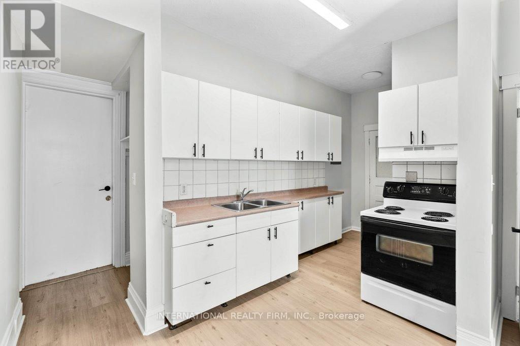 67 ONTARIO AVENUE Image 3