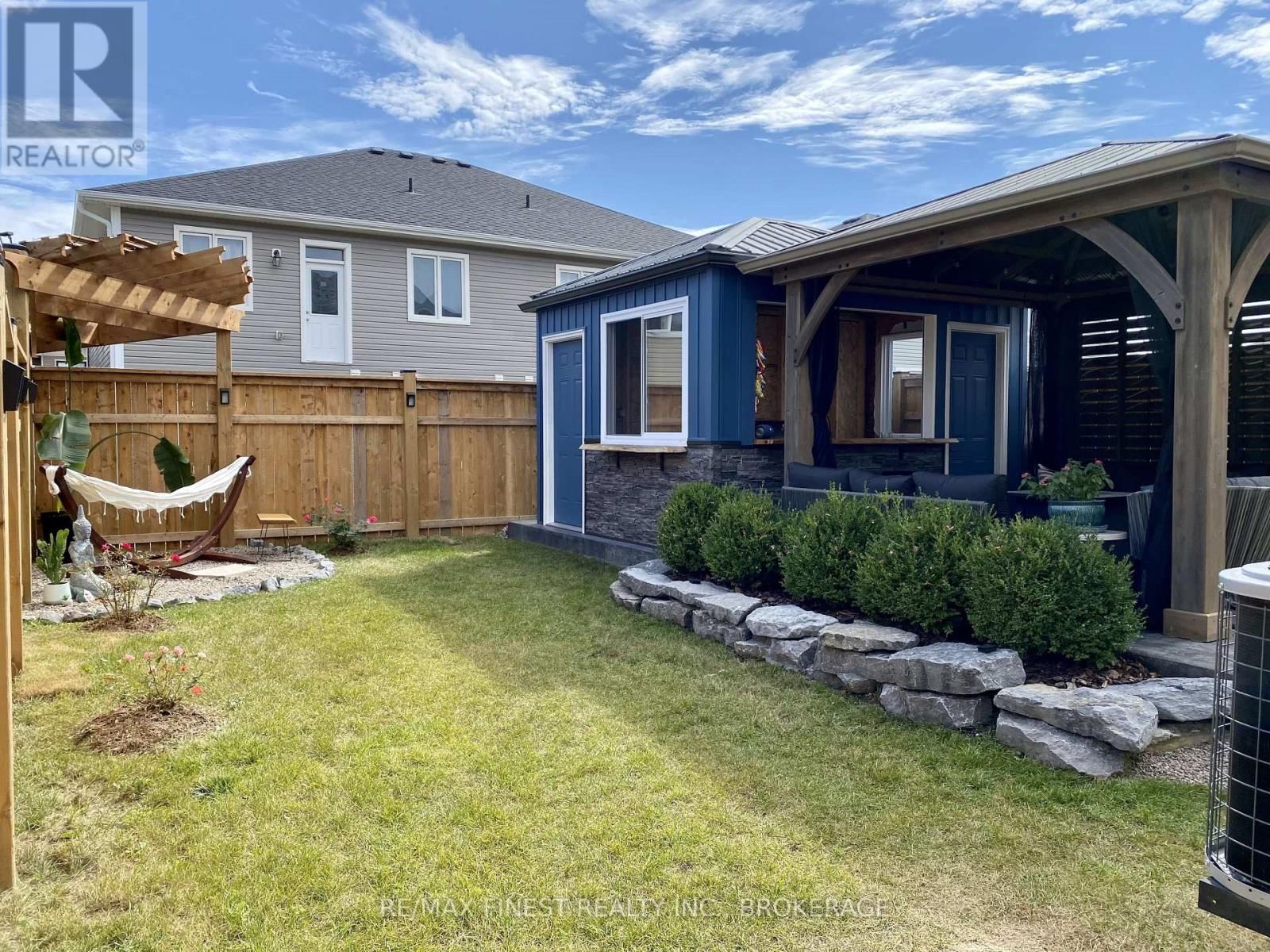 124 HAZLETT STREET Image 2