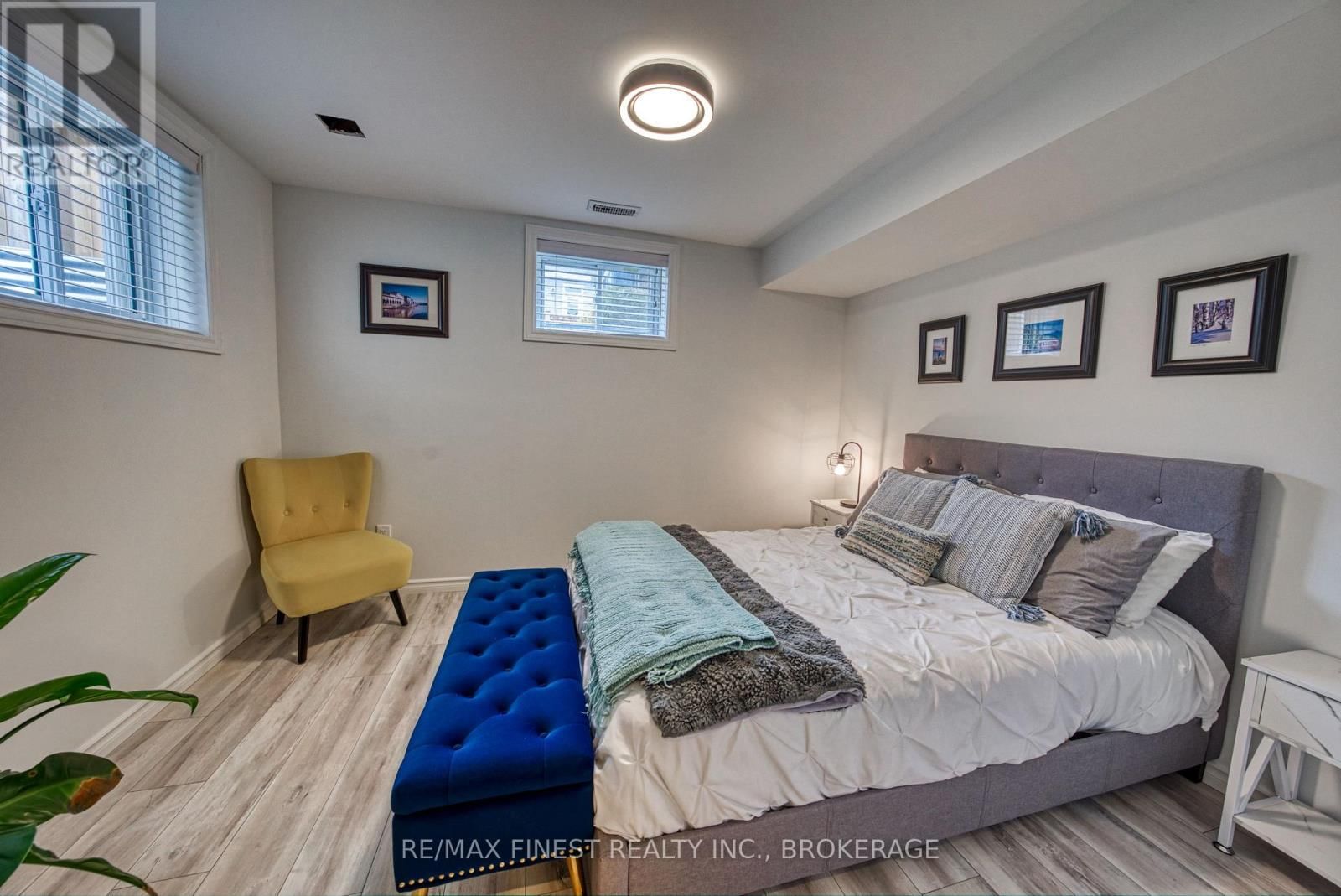 124 HAZLETT STREET Image 29