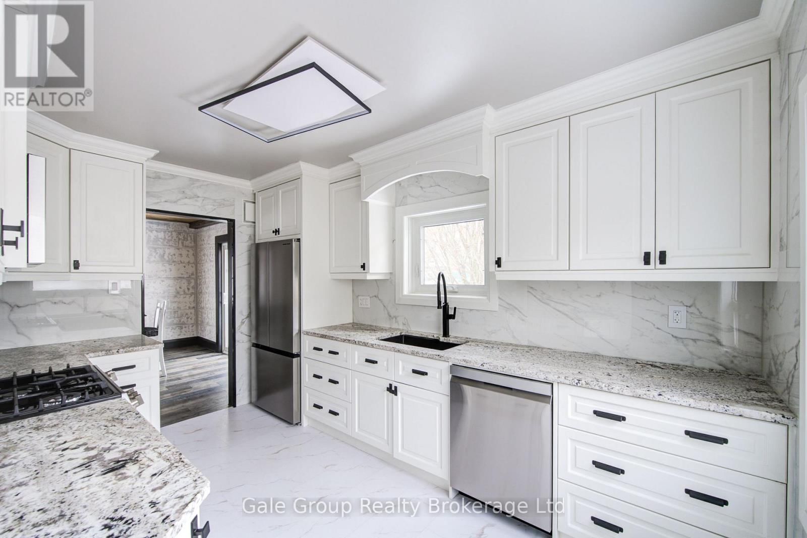 513 KING STREET Image 19