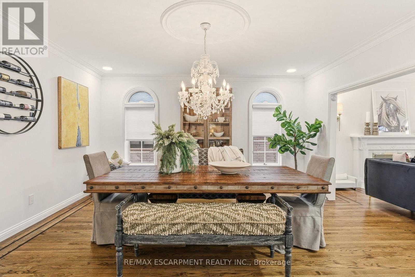 82 MAPLE DRIVE Image 12