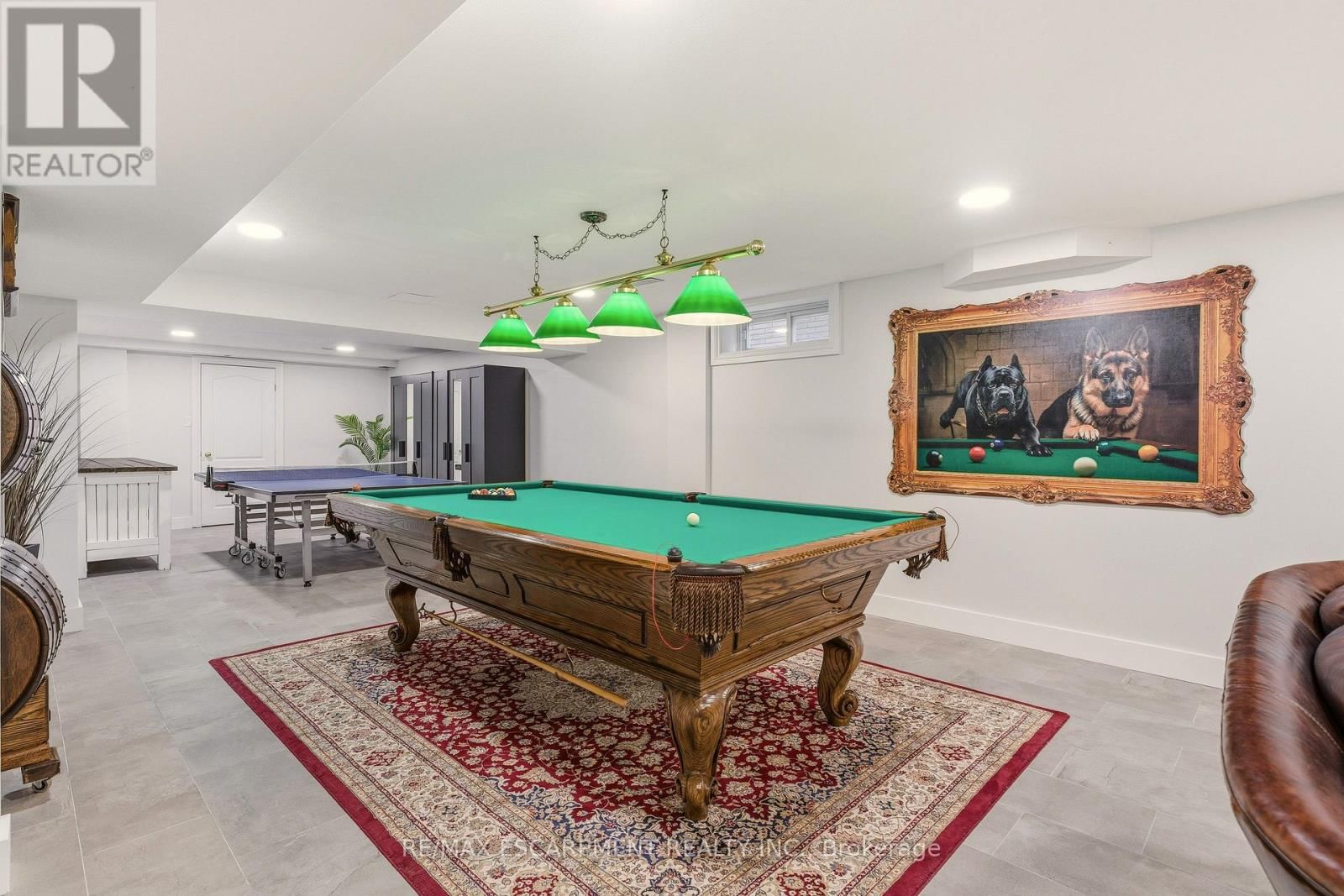 82 MAPLE DRIVE Image 37