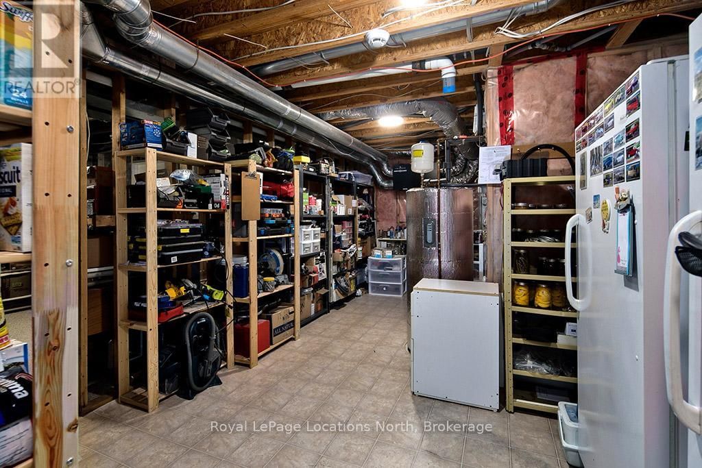 120 WARDS ROAD Image 31