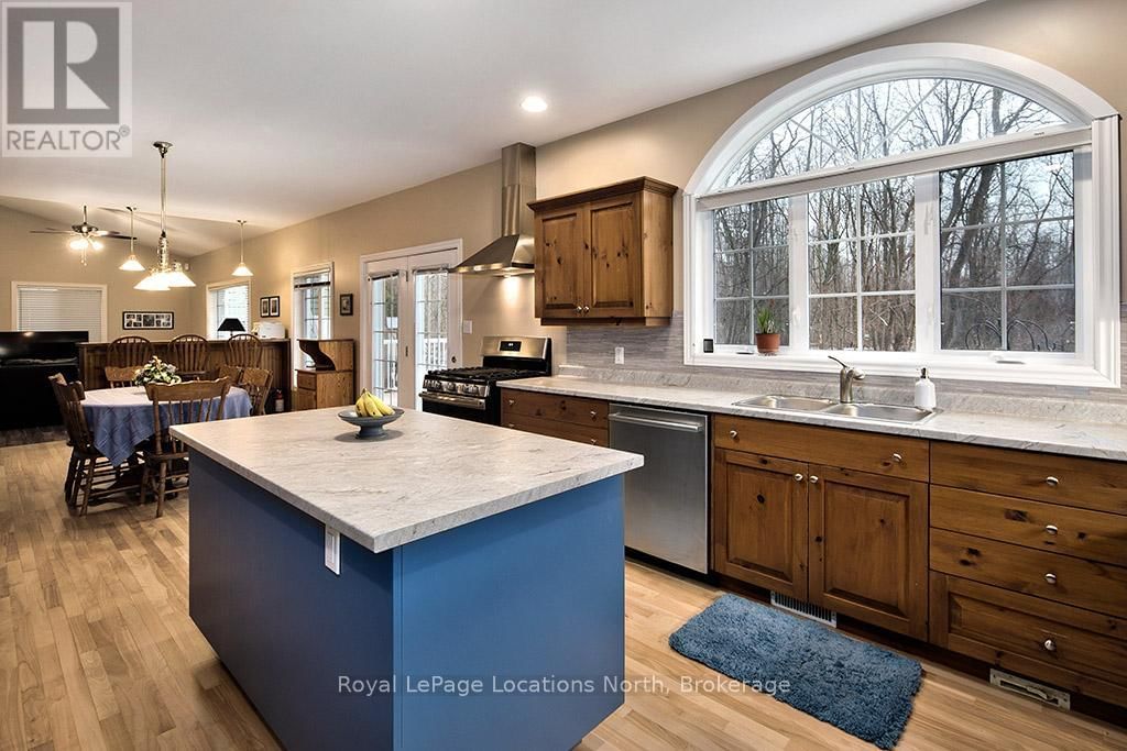 120 WARDS ROAD Image 9