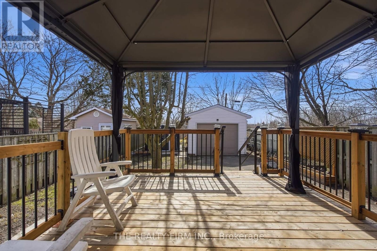 119 CONNAUGHT AVENUE Image 28