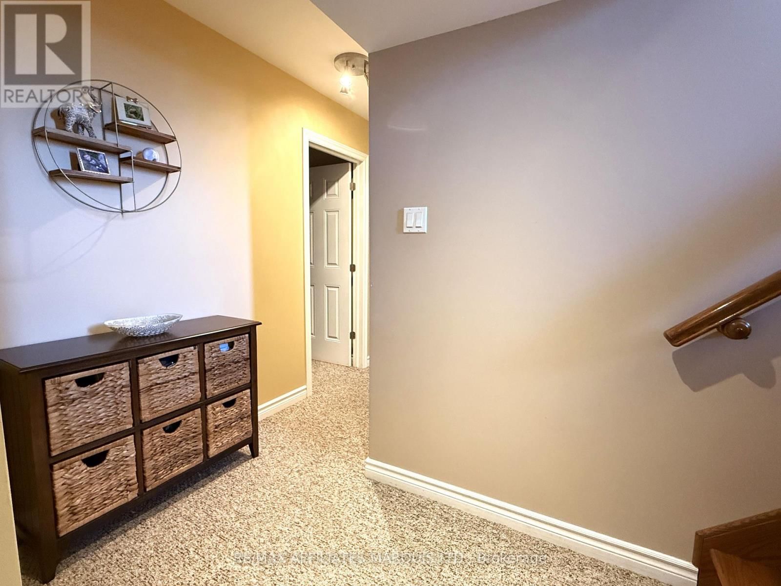 1313 ARBA COURT Image 18