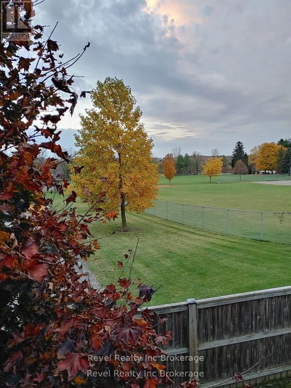 7 WOODHATCH CRESCENT Image 39